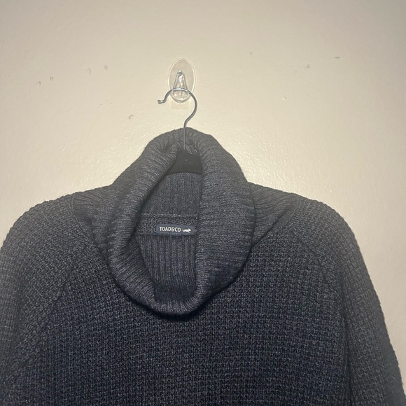 Nice!! TOAD & CO Chelsea Turtleneck Tunic Gray Sweater Dress, Size M - Picture 3 of 11